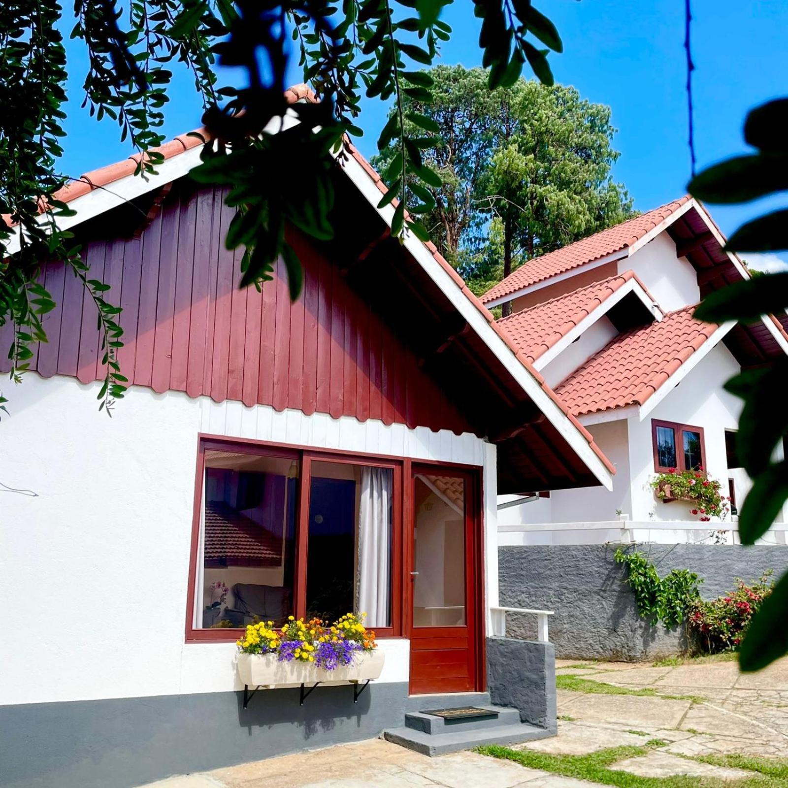 Pousada Oliveri Monte Verde  Exterior photo